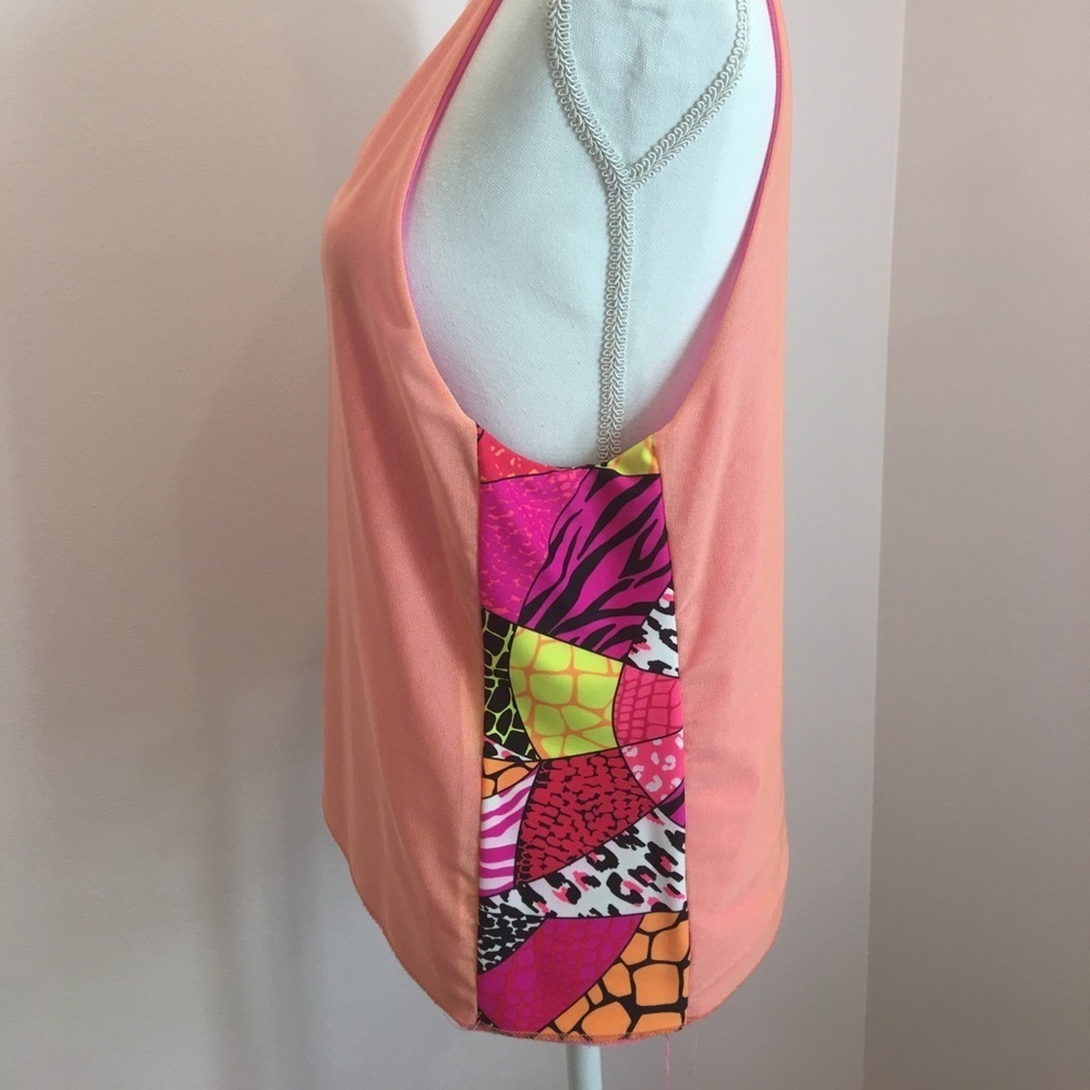 Mesh Reversible Tank - Picture 5 of 6
